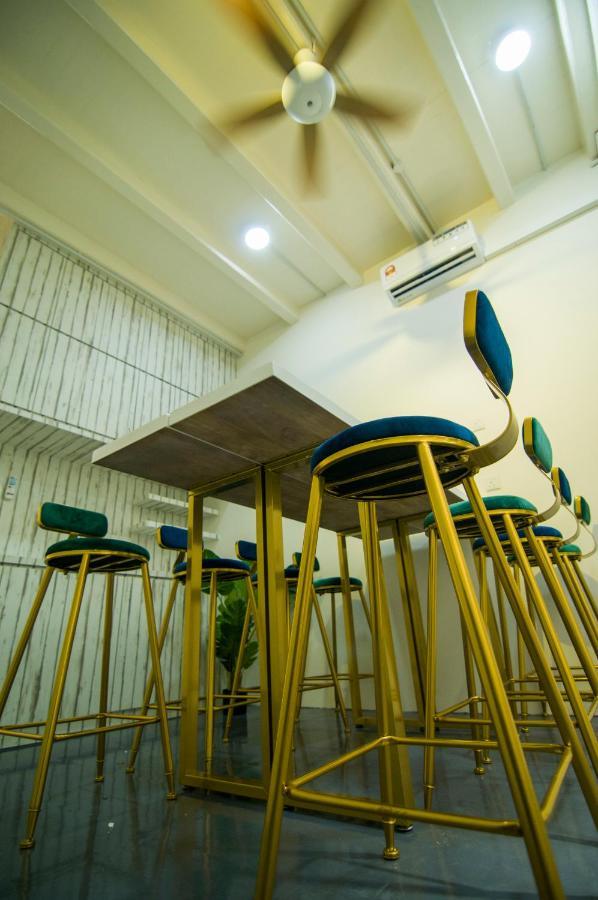 147 Armenian Park Guesthouse 乔治敦 外观 照片